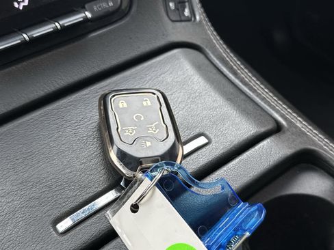 Used 2019 GMC Yukon Denali w/ Denali Ultimate Package image 32