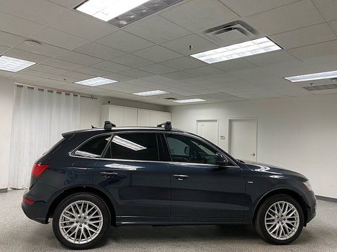 Used 2017 Audi Q5 2.0T Premium Plus w/ Technology Package image 4