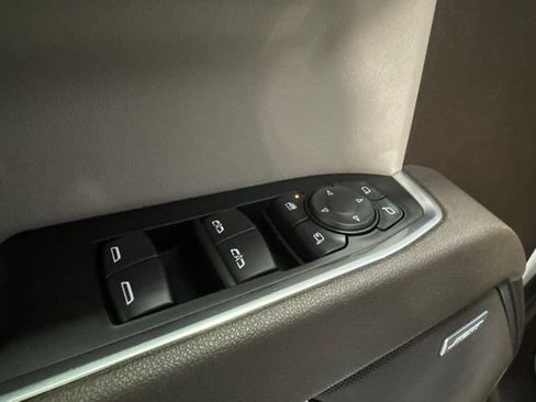 Used 2026 Chevrolet Silverado 1500 LTZ AWD/4WD image 15