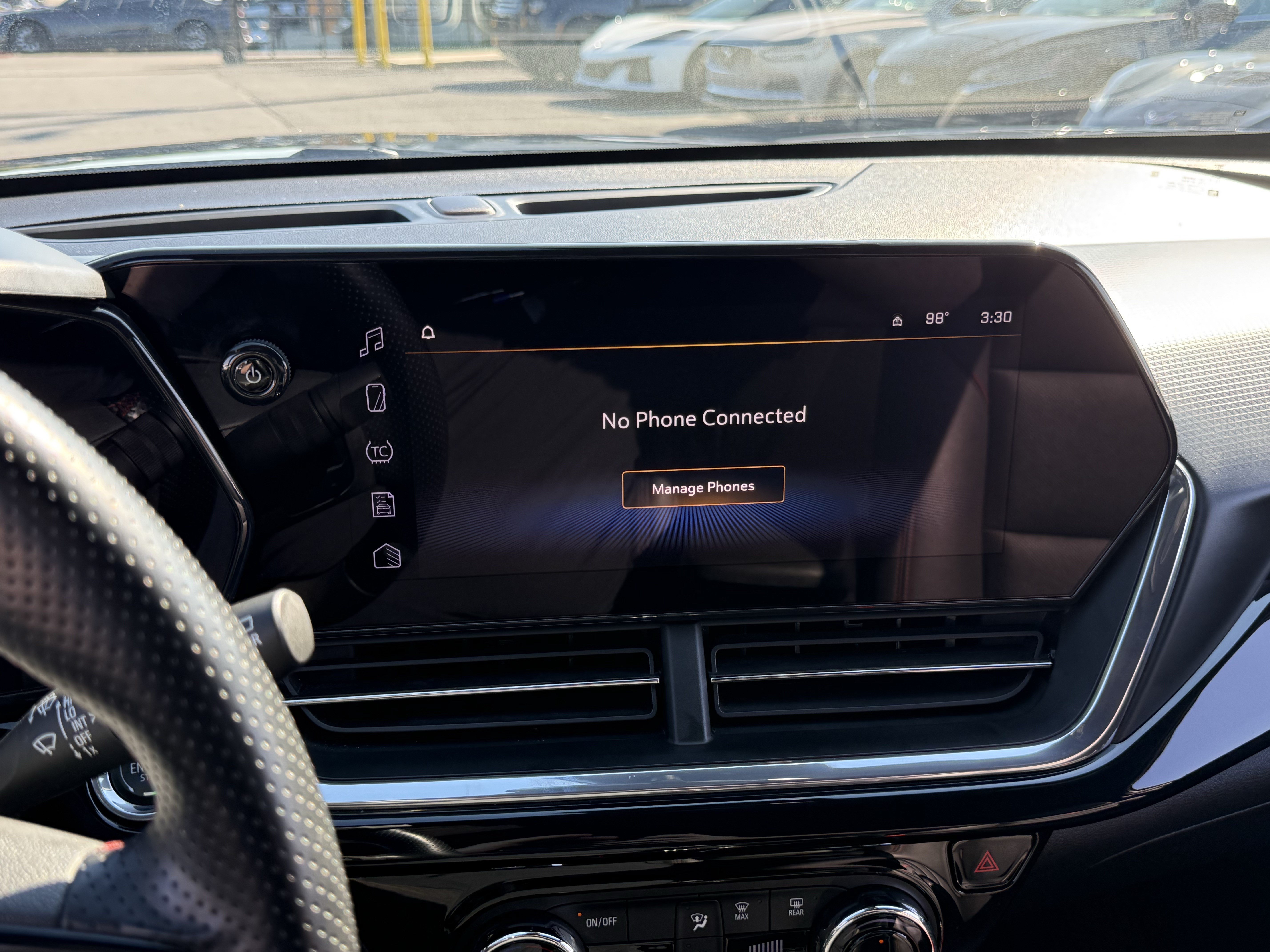 Used 2024 Chevrolet Trax RS FWD image 24