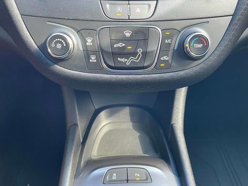 Used 2024 Chevrolet Malibu RS image 17