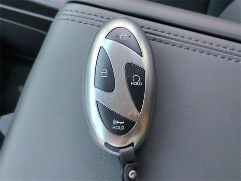 Certified 2026 Hyundai Santa Fe SEL w/ Tow & Go Package image 28