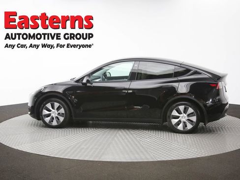 Used 2021 Tesla Model Y Long Range AWD/4WD image 55