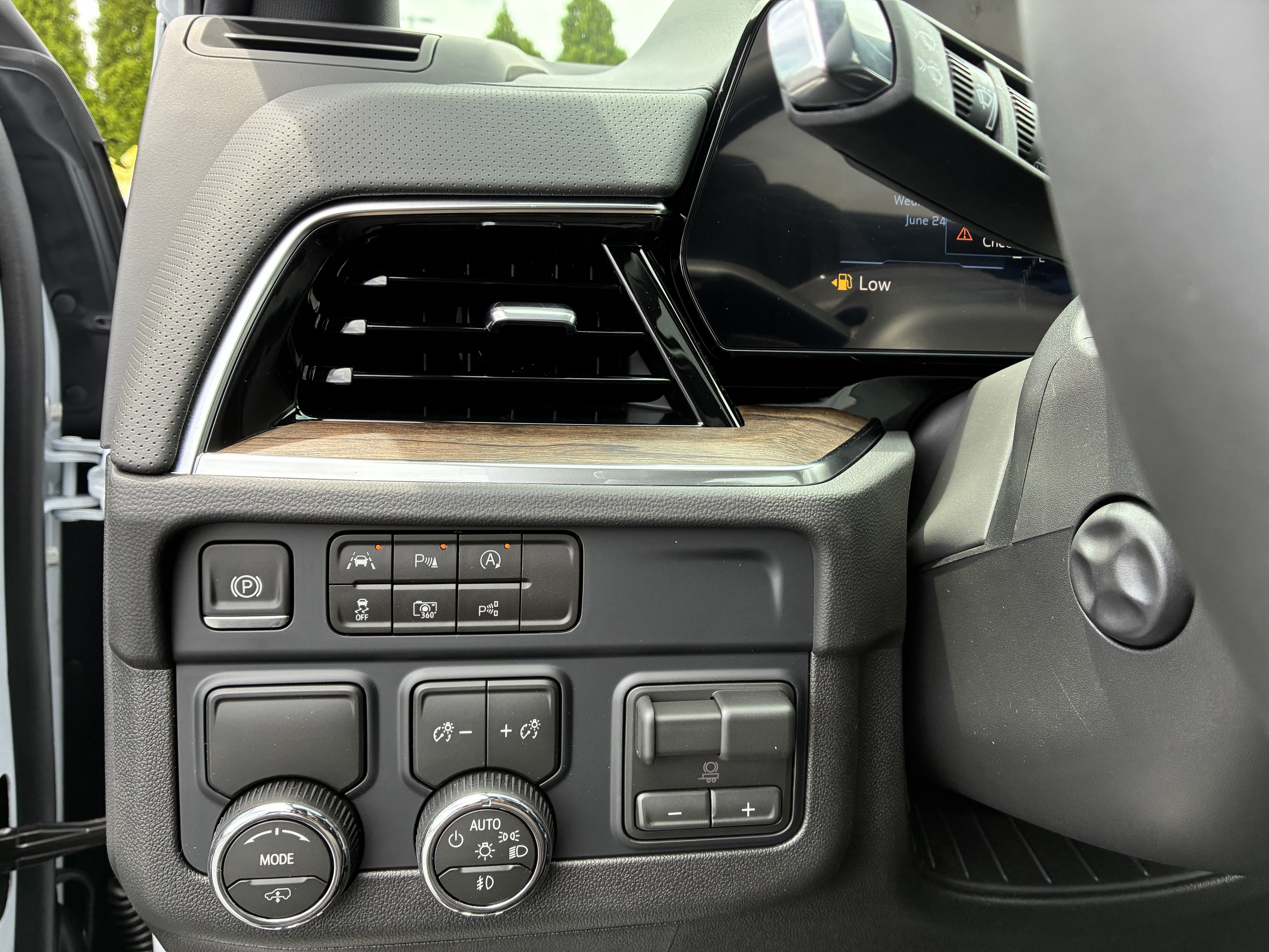 New 2026 Chevrolet Tahoe High Country RWD image 28