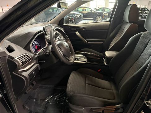 Used 2019 Mitsubishi Eclipse Cross LE AWD/4WD image 14