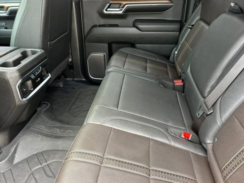 Used 2024 Chevrolet Silverado 1500 High Country w/ High Country Premium Package image 25