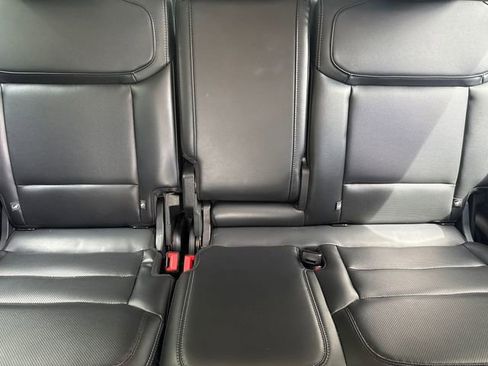 Used 2025 Ford Expedition Max Platinum AWD/4WD image 18