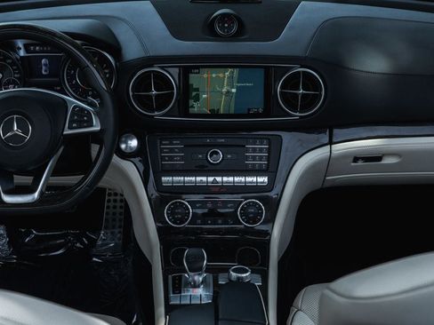 Used 2020 Mercedes-Benz SL 450 image 19