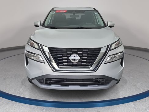 Certified 2023 Nissan Rogue SV FWD image 2