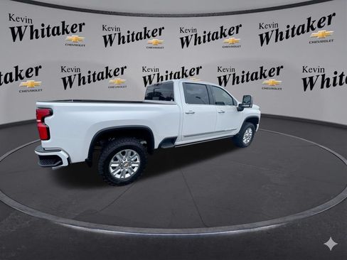 Certified 2025 Chevrolet Silverado 2500 High Country w/ High Country Premium Package AWD/4WD image 9