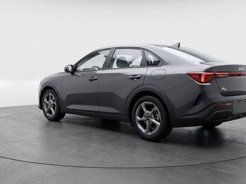Used 2025 Kia K4 FWD image 6