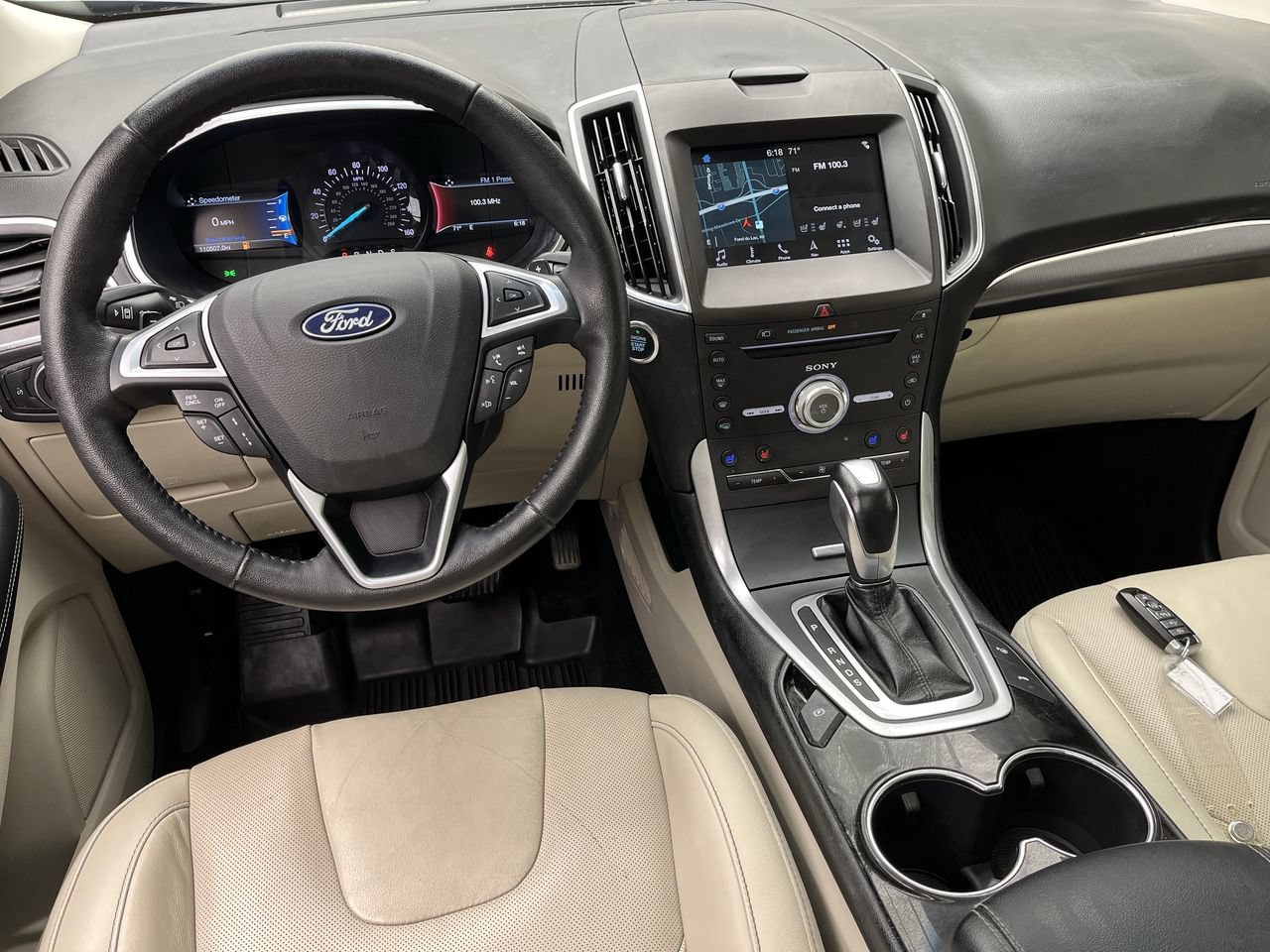 Used 2018 Ford Edge Titanium w/ Equipment Group 302A AWD/4WD image 15