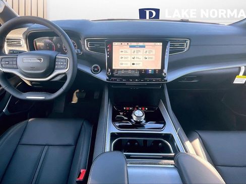 New 2026 Jeep Grand Wagoneer 4WD w/ Premium Group I image 11