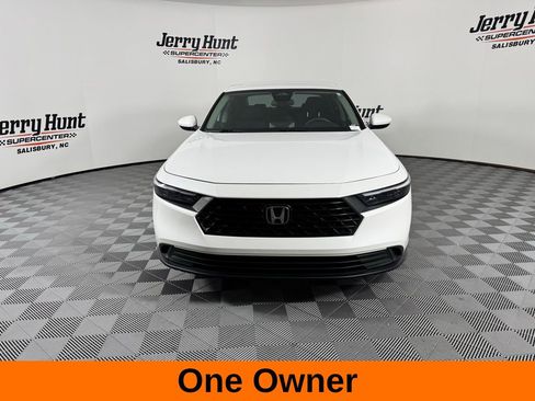 Used 2025 Honda Accord LX image 4