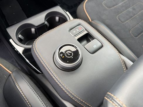 Used 2023 Ford Mustang Mach-E GT image 28