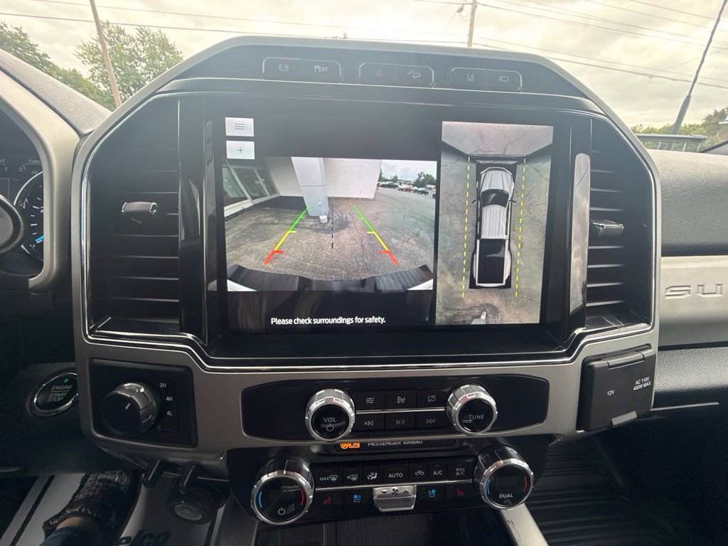 Used 2022 Ford F350 Lariat w/ Lariat Ultimate Package AWD/4WD image 26