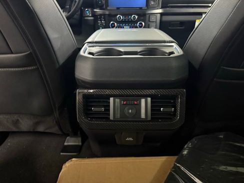 New 2025 Ford F250 Lariat w/ Lariat Ultimate Package image 18