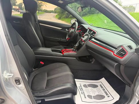 Used 2021 Honda Civic Sport image 11