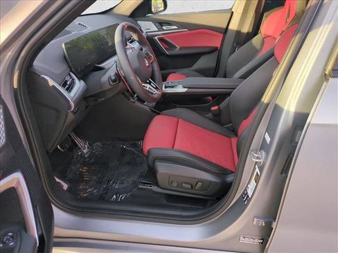 Certified 2025 BMW X1 M35i w/ Premium Package image 17