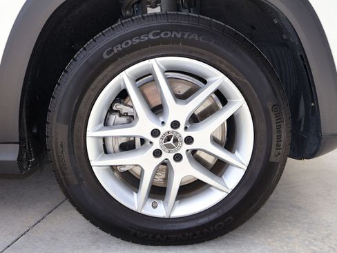 Used 2020 Mercedes-Benz GLS 450 4MATIC image 33