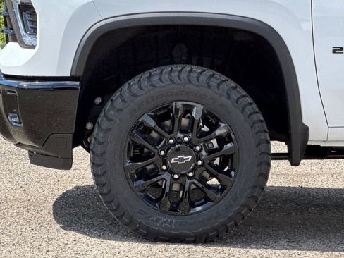 New 2026 Chevrolet Silverado 2500 LT w/ Trail Boss Package AWD/4WD image 25