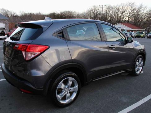 Used 2016 Honda HR-V LX image 5