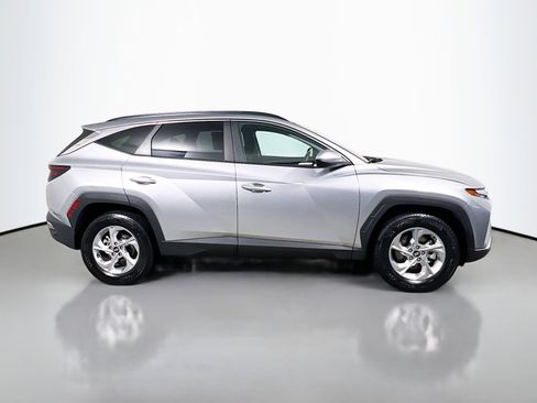 Used 2024 Hyundai Tucson SEL image 3