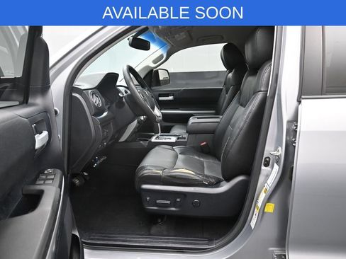 Used 2014 Toyota Tundra SR5 w/ TRD Off Road Package AWD/4WD image 9