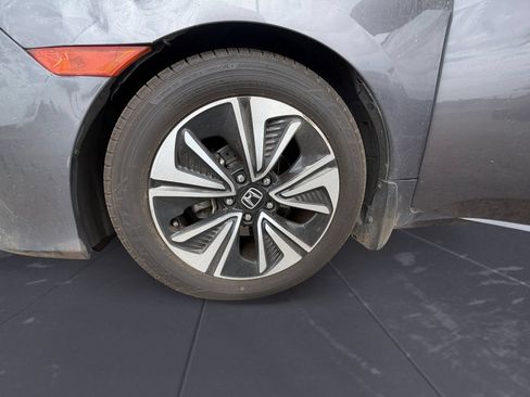 Used 2016 Honda Civic EX-T image 21