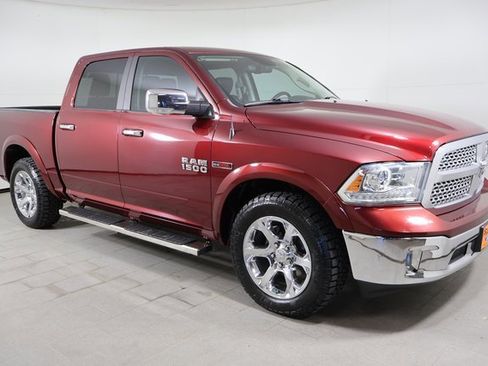 Used 2018 RAM 1500 Laramie image 3