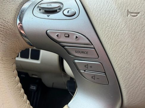 Used 2018 Nissan Murano SV w/ Premium Package AWD/4WD image 14