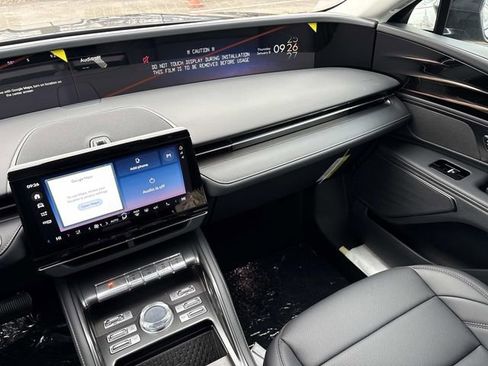 New 2026 Lincoln Nautilus Premier w/ Jet Appearance Package AWD/4WD image 14