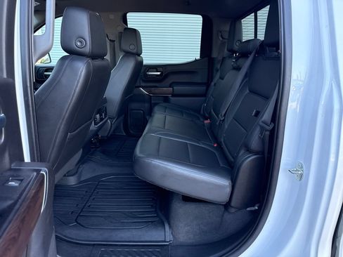 Used 2020 GMC Sierra 1500 SLT w/ SLT Premium Plus Package AWD/4WD image 25