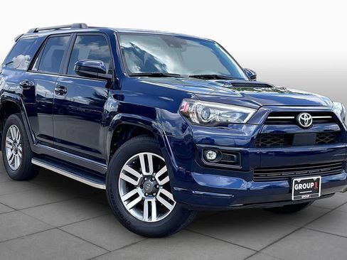 Used 2024 Toyota 4Runner TRD Sport AWD/4WD image 3
