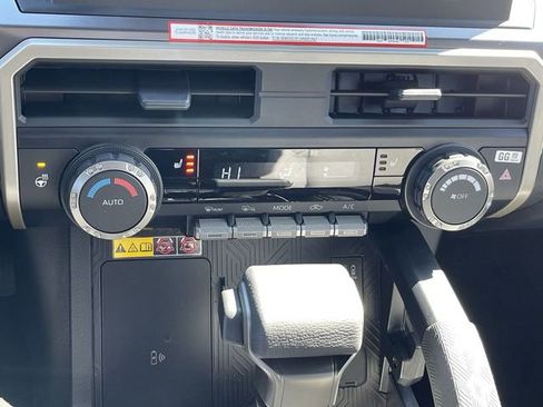 New 2026 Toyota Tacoma SR5 AWD/4WD image 11