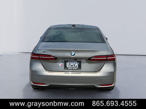 Used 2026 BMW 540i xDrive w/ Executive Package AWD/4WD image 4
