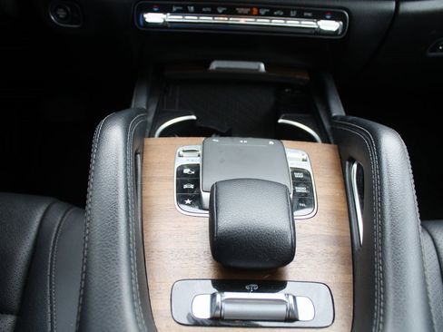 Used 2020 Mercedes-Benz GLS 450 4MATIC image 38