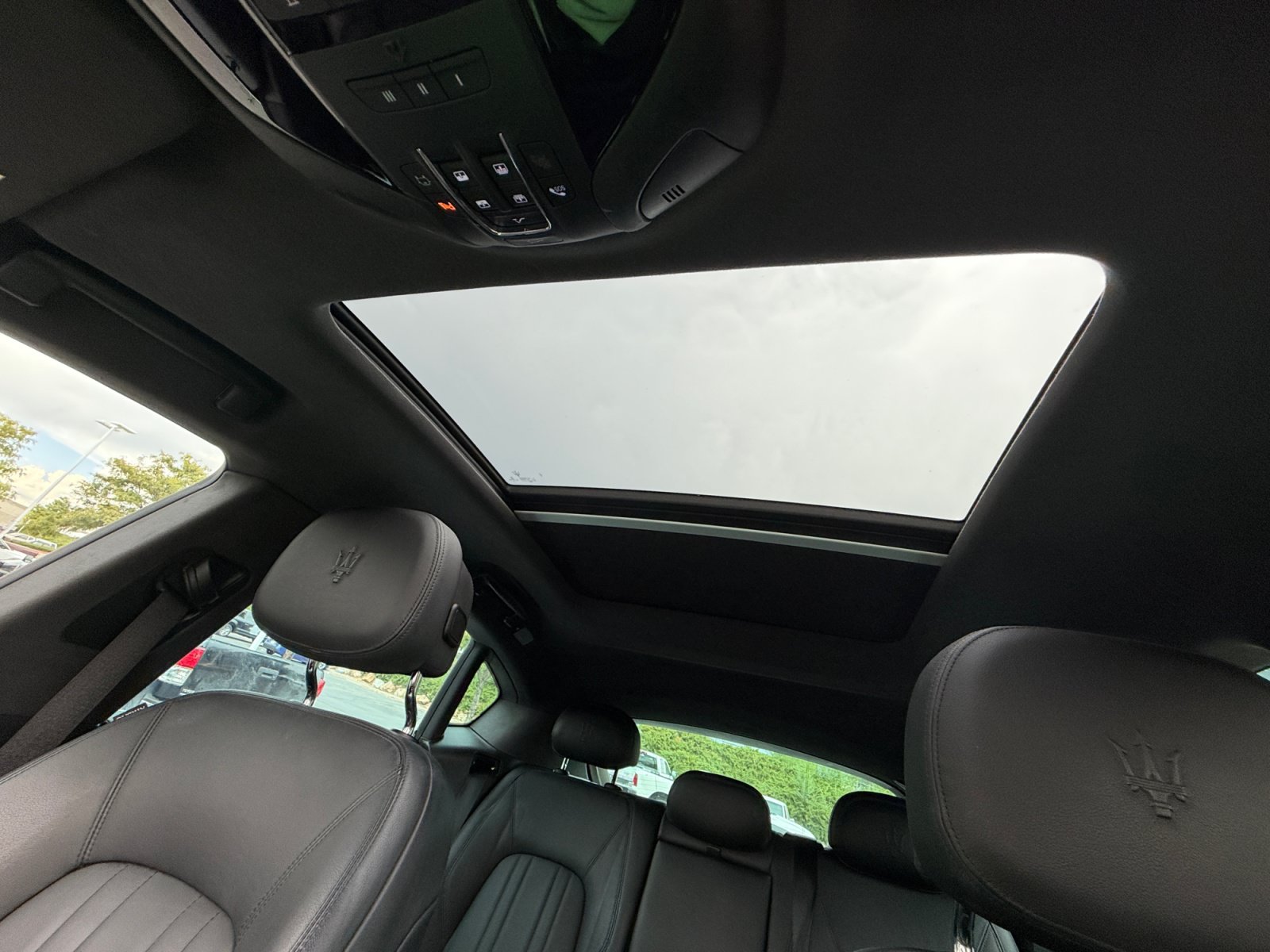 Used 2023 Maserati Levante Modena AWD/4WD image 31