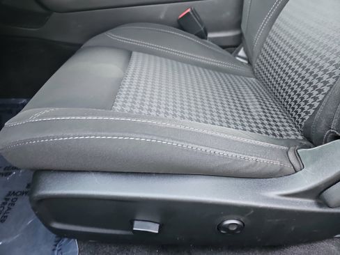 Used 2018 Dodge Challenger R/T w/ Performance Handling Group image 28