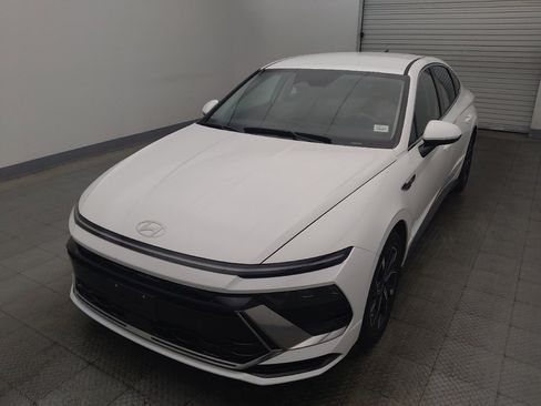 Used 2025 Hyundai Sonata SEL FWD image 15
