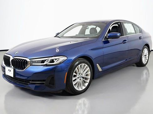 Used 2022 BMW 530i xDrive w/ Premium Package AWD/4WD image 9