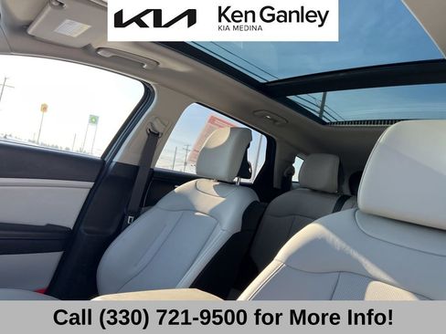 Certified 2025 Kia Sportage EX w/ Premium Package image 44
