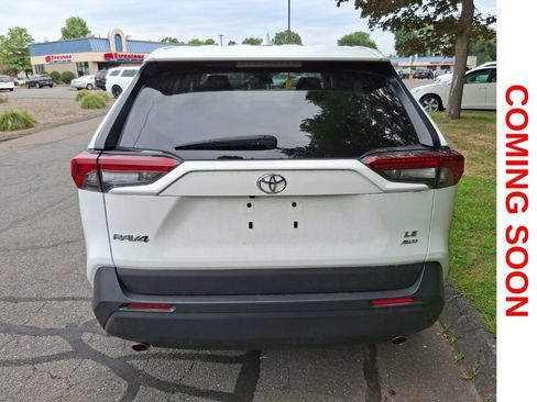 Used 2023 Toyota RAV4 LE AWD/4WD image 7