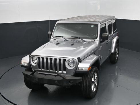 Used 2021 Jeep Wrangler Unlimited Sahara AWD/4WD image 27