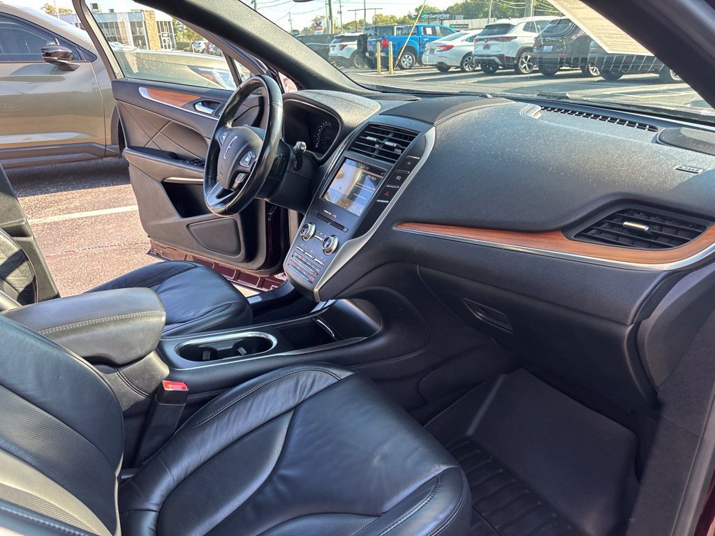 Used 2019 Lincoln MKC Select w/ Select Plus Package FWD image 36