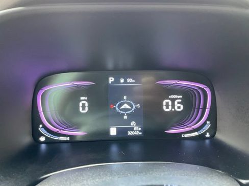 Used 2025 Kia Soul GT-Line w/ GT-Line Technology Package FWD image 17