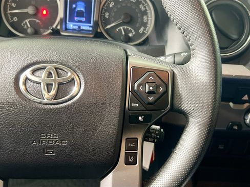 Used 2021 Toyota Tacoma SR5 image 19