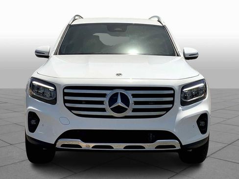 Used 2025 Mercedes-Benz GLB 250 image 3