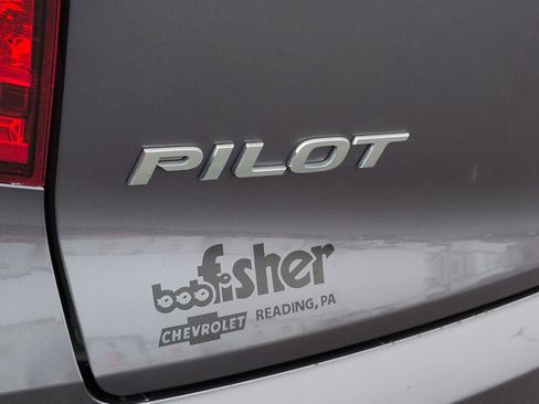 Used 2017 Honda Pilot Elite image 33