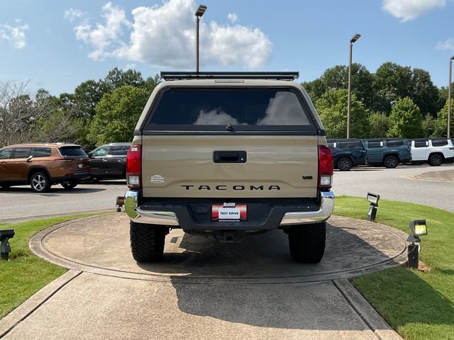 Used 2019 Toyota Tacoma TRD Off-Road AWD/4WD image 6